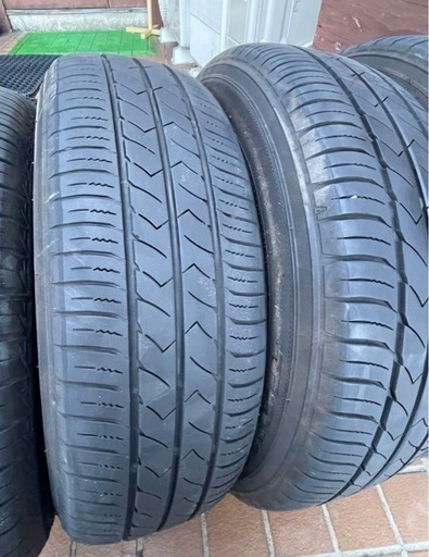 175/65R14 サマータイヤとアルミホイールの4本セット