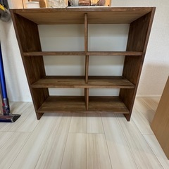 茶色い棚