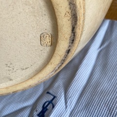 さしあげます。信楽焼き大壺　《志道》陶器製 丸型容器 放射状模様の画像