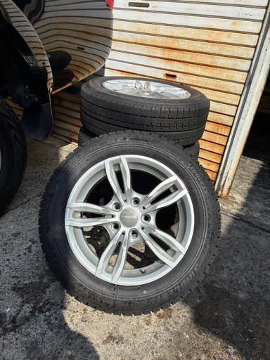 【美品】【激安】ブリジストンスタッドレスタイヤ!!ホイール付き!!