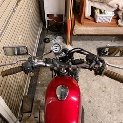 カワサキ　250TR 配送可能　支払いは現金or振り込みも可能　赤の画像