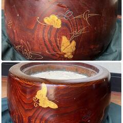 蒔絵の火鉢の画像