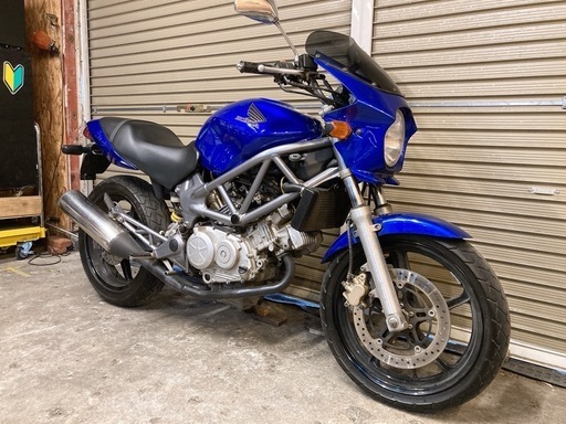 ホンダ　VTR250 配送可能　支払いは現金or振り込みも可能