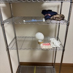 お譲り先決まりました。メタルラック