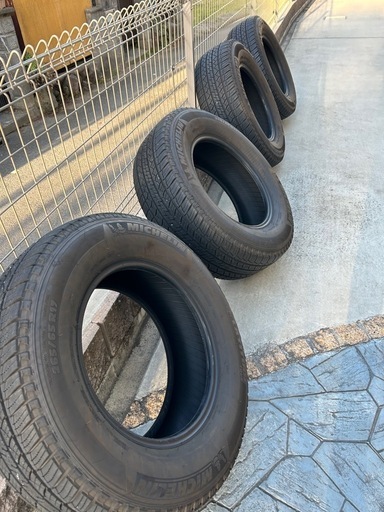 ランドクルーザープラド　純正タイヤ　ミシュランタイヤ　265/65R17