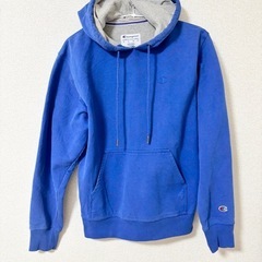 チャンピオン　パーカー　青　champion Ｌサイズ
