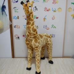 きりん　乗れるぬいぐるみの画像
