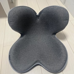 Style 骨盤サポートチェア