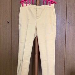 UNIQLO ユニクロ　ドライストレッチクロップドパンツ　イエロー