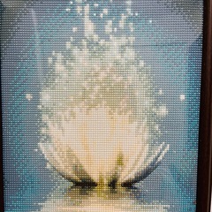 障害者アート ダイヤモンドアート完成品の画像