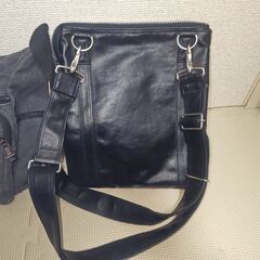 ポーター 吉田カバン ショルダー PORTER メンズバッグ 多機能ショルダーバッグおまけつきの画像