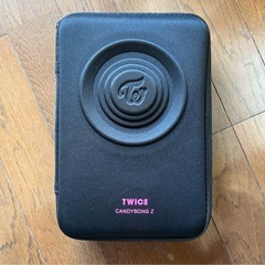 TWICEグッズ（ペンライト、ケース、会報誌2種）の画像