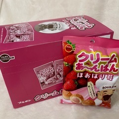 10袋　クリームあ〜んぱん　ほおばり苺