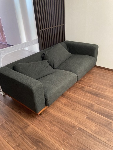 ３人掛けソファ　ブラック　グレー