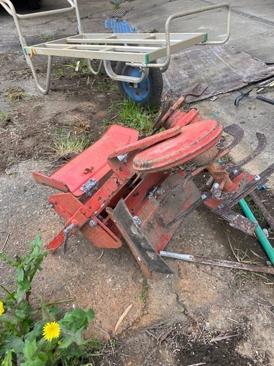 【千葉県引き取り限定】ネギ掘り取り機