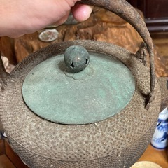 鉄瓶のようなもの