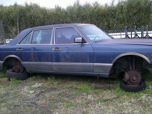 Mベンツ-126.560SEL.90年リサイクル.丸一台部品販売-事故歴なし車