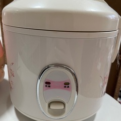 炊飯器の画像