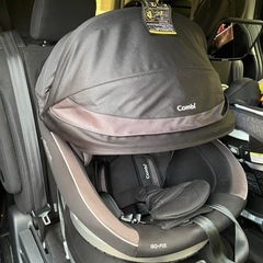 コンビネルームNF-700 回転式チャイルドシート　ISOFIX対応の画像