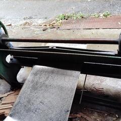 板金折り曲げ機の画像