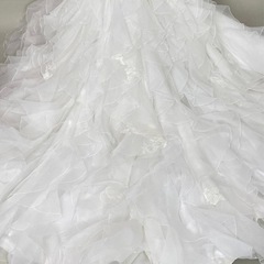 ウエディングドレス9-13号
中古の画像
