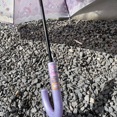 子ども　傘の画像