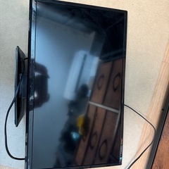 オムロン　23型液晶テレビ　リモコン付き