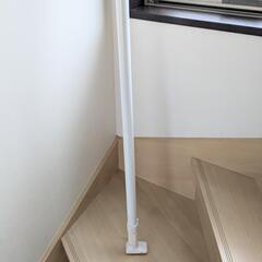 つっぱり棒の画像
