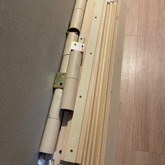 シングルベッドとマットレスの画像
