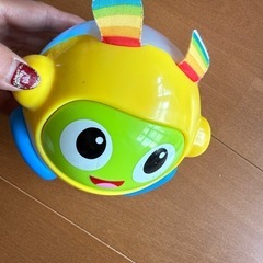 揺れるおもちゃ、卵のおもちゃの画像