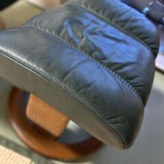 エコーネス EKORNES リクライニングチェア オットマン付きの画像