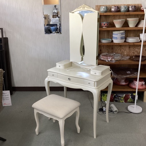 【店頭引き取り限定】ドレッサー