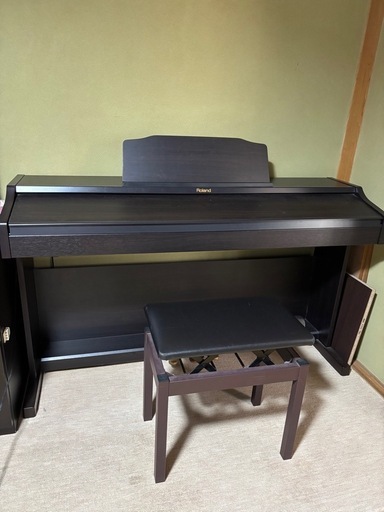 ローランドデジタルピアノRP401R (ssaiai) 西鈴蘭台の鍵盤楽器 ローランドデジタルピアノRP401R (ssaiai) 西鈴蘭台の鍵盤楽器