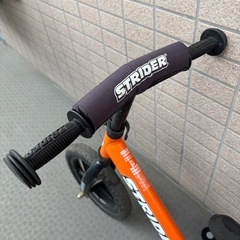 ストライダー12　正規品　オレンジ　の画像