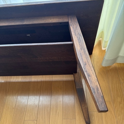 ウイスキーオーク　カフェテーブル