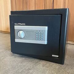 SLYPNOS 金庫 テンキー式 電子金庫 防犯金庫 緊急キー付...