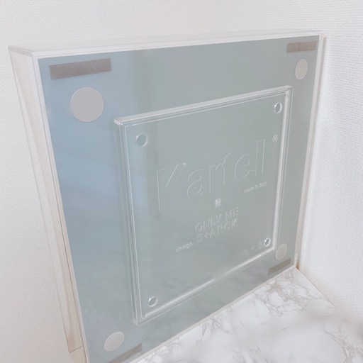 カルテル 鏡 オンリーミー