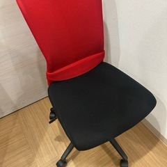 ◆ ◆値下げ‼️
メッシュ素材のオフィスチェア ◆ ◆