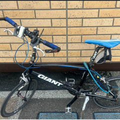 GIANT 折りたたみ自転車(自転車)の中古が安い！激安で譲ります