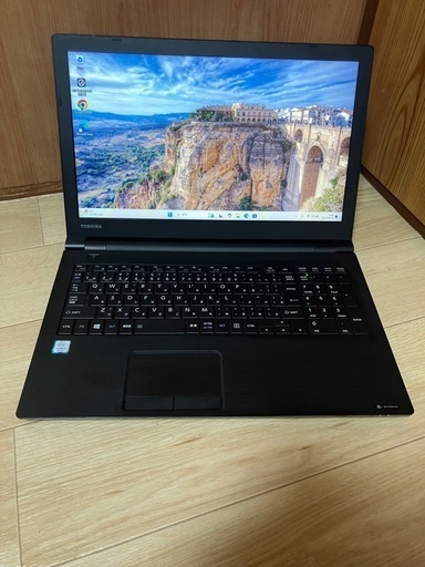 富士通 第8世代Core-i3 メモリ16GB新品SSD256GB Office オフィス2021付き】富士通 A579 第8世代 i3✨16GB SSD256GB