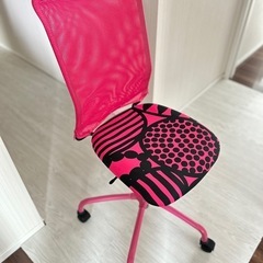 IKEAの回転イス