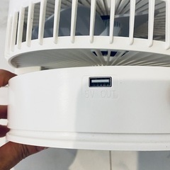 卓上扇風機の画像