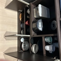 レンジ台、食器棚の画像