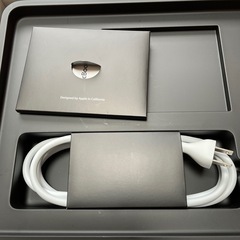 MacBook  Air  箱の画像