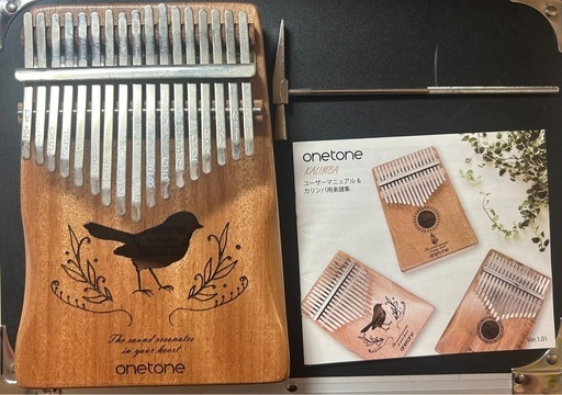 カリンバ （民族楽器 カリンバ Kalimba 丸形 親指ピアノ ハンド