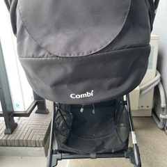 combi ベビーカーの画像