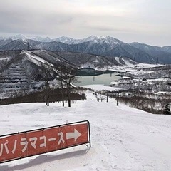 4月20日の日曜日にかぐらスキー場に行きませんか？ - スポーツ
