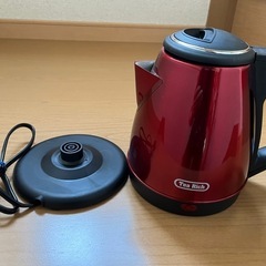 電気ケトル
の画像