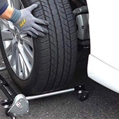 【取り外しや取付けが簡単で、タイヤ交換がスムーズに行える】タイヤリフター 60kgまでのタイヤ対応 高さ調整&ボルト穴合わせが簡単の画像