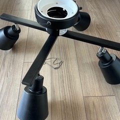 ニトリ 4灯シーリングライト